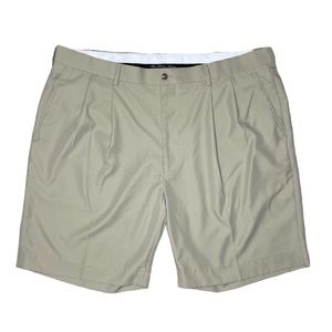 Alan Flusser golf shorts